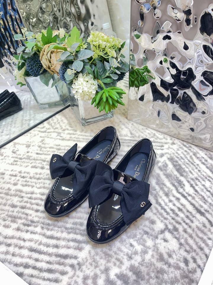 Dior Diorissimo Patent Leather Loafers – 2025 Fall Collection