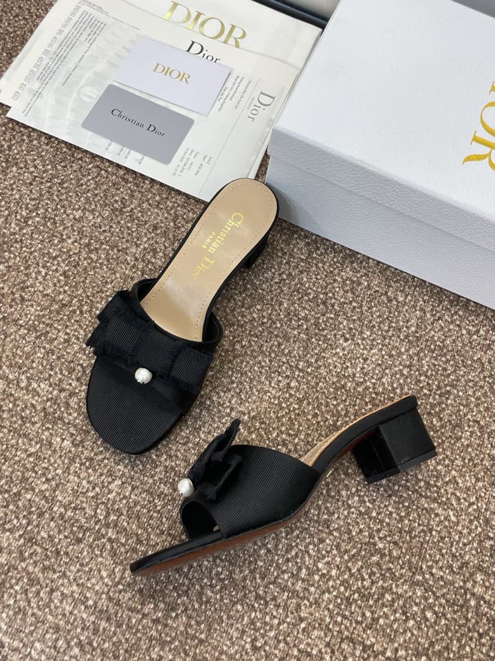 Dior J'Adior Adiorble Tassel Peep-Toe Heeled Sandals – 2025 Spring/Summer Collection in Beige Woven
