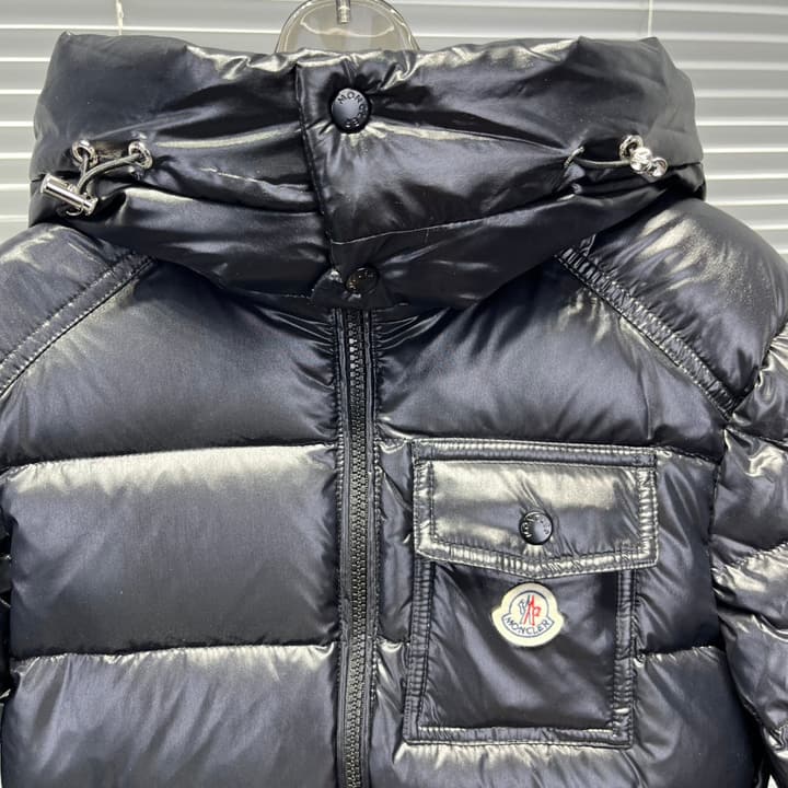Moncler High Quality Kids Detachable Hooded Puffer Jacket – 25FW – Kids Collection in Glossy Black Down Jacket