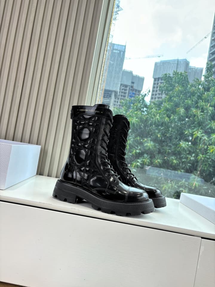 Dior D-Major Chelsea Martin Boots – 2025 Autumn/Winter