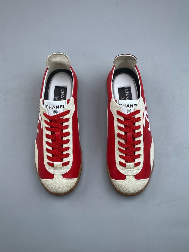 Chanel Panda German Training Sneakers – 2026 Spring/Summer Collection – 26P in Tan And White