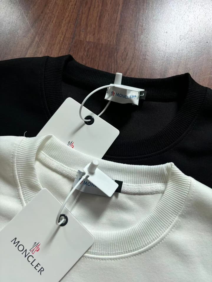 Moncler Classic Cotton Pullover Sweatshirt in Black Sweatshirt Display