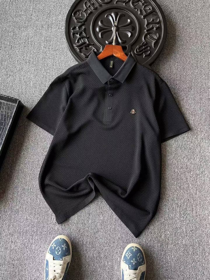 Moncler Seamless Polo Shirt – 2024 Collection in Gold