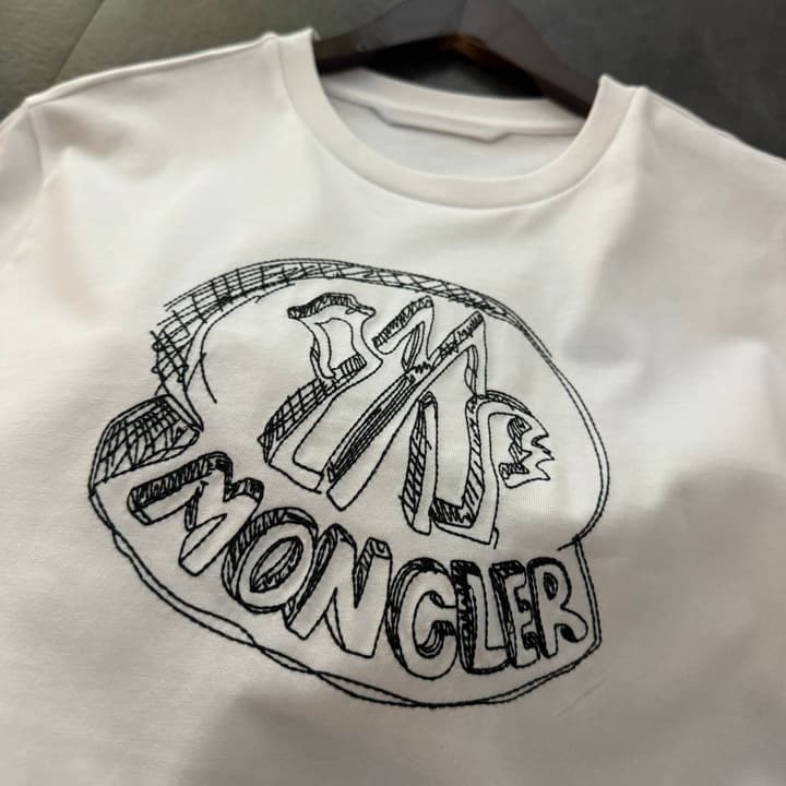 Moncler Letter Pattern Crewneck T-Shirt – 2026SS in Black