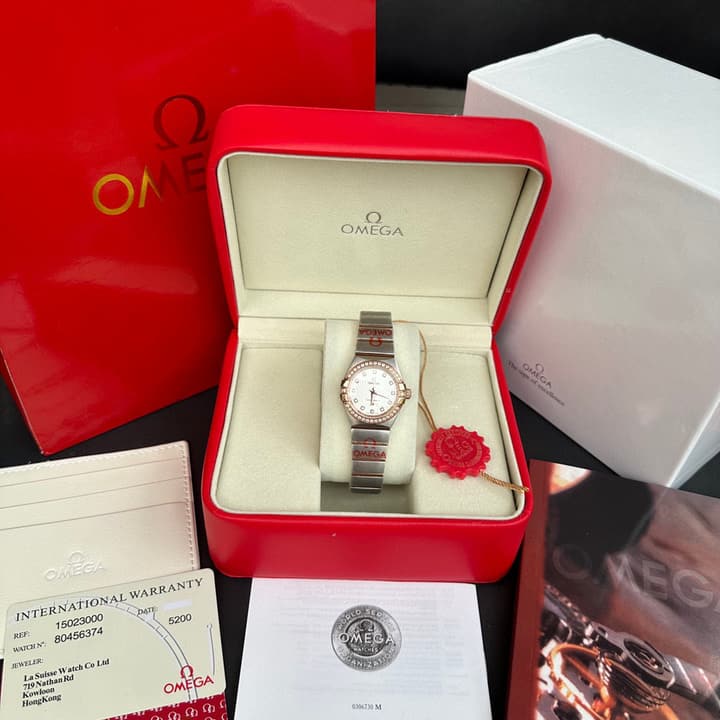 Omega Constellation Series Rose Diamond Ladies Watch in Two-tone Steel Rose Gold Diamond Bezel