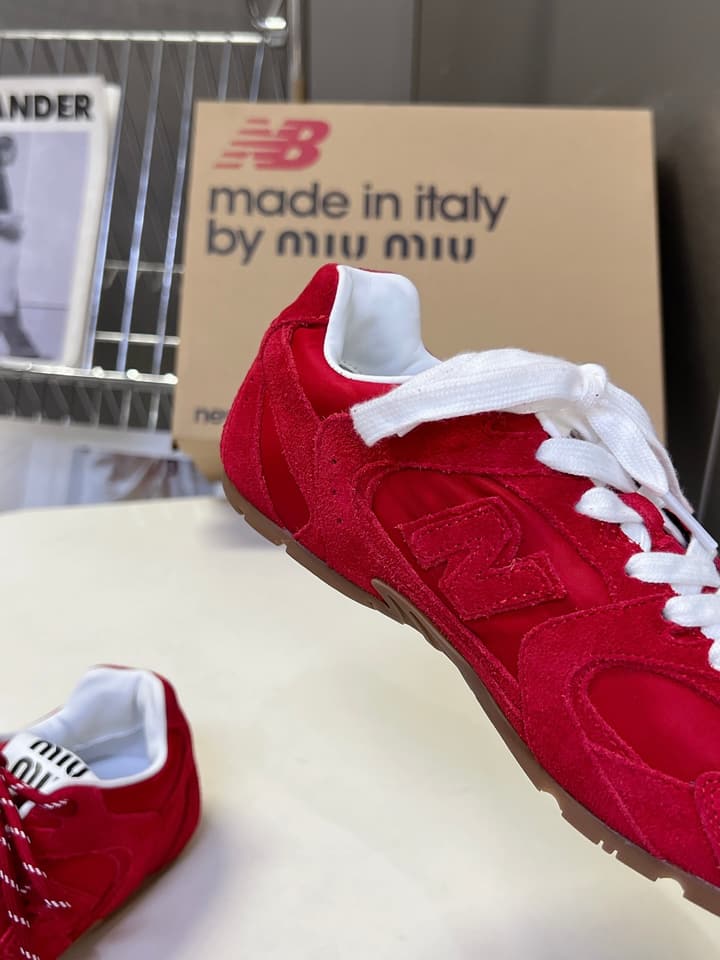 Miu Miu x New Balance 530 SL Sneakers