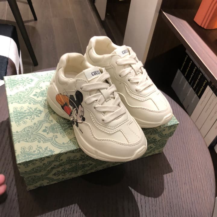 Gucci Children's Dad Sneakers – Kids Collection in Cream With Cartoon Graphic