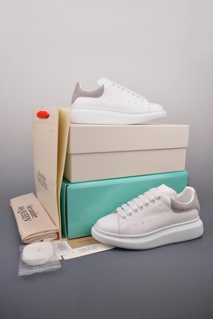 Alexander McQueen Classic Platform Sneakers – 2025 Edition