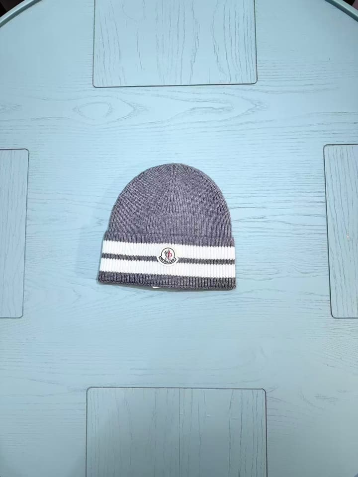 Moncler Classic Jacquard Knit Beanie – Kids Collection – 25FW in Classic Black Beanie