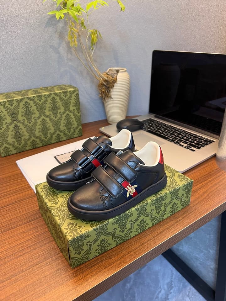 Gucci Kids Sheepskin-Lined Sneakers – Kids Collection