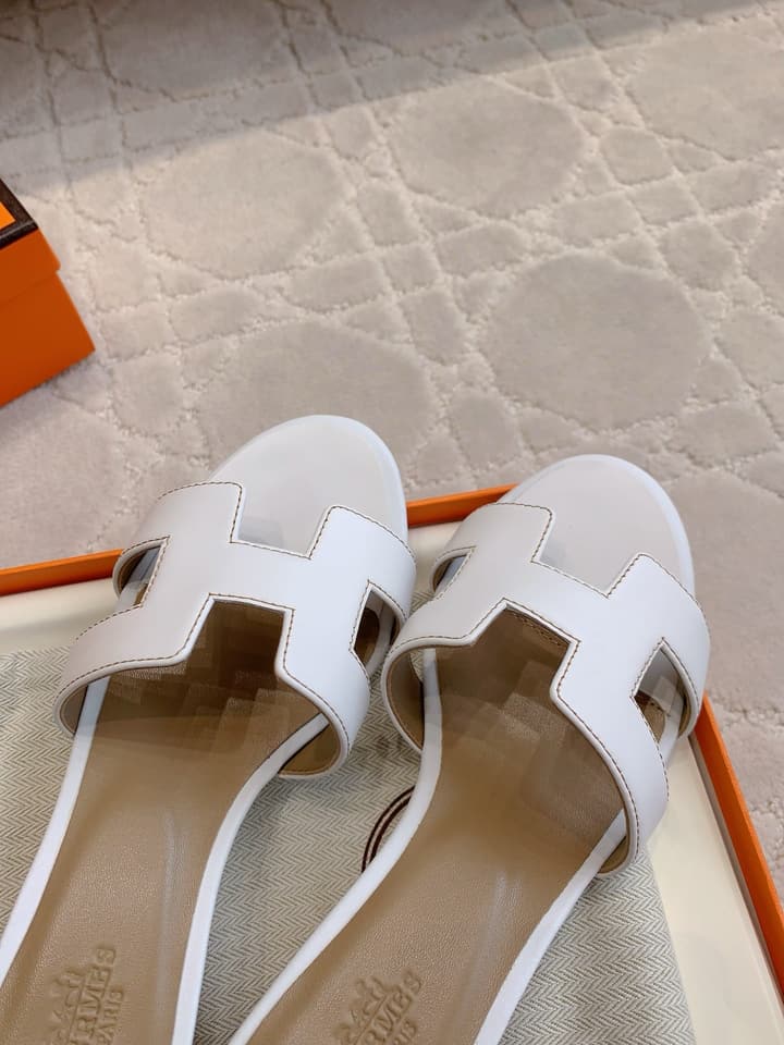 Hermès H-Heeled Sandals in Tan