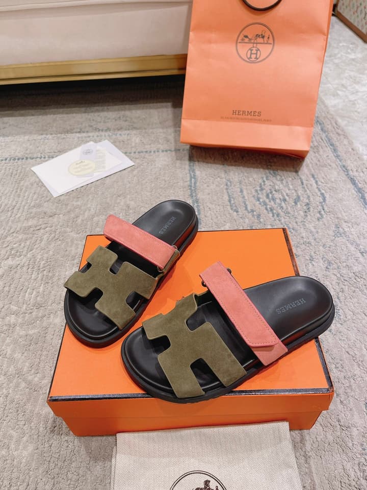 Hermès Chypre Leather Slides – 2023SS