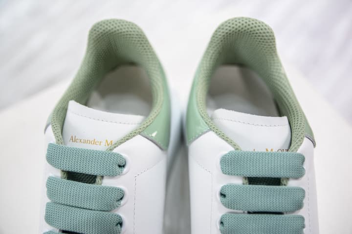 Alexander McQueen Oversized Low-Top Sneakers in Green