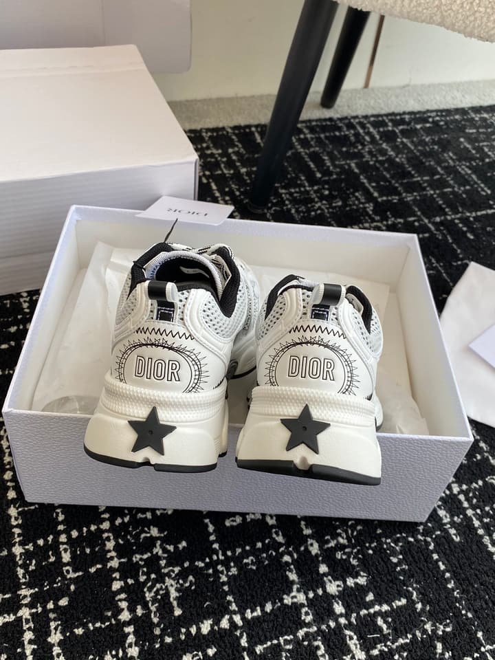 Dior Chrono Futuristic Sneakers – 24SS in White Mesh With Black Accents