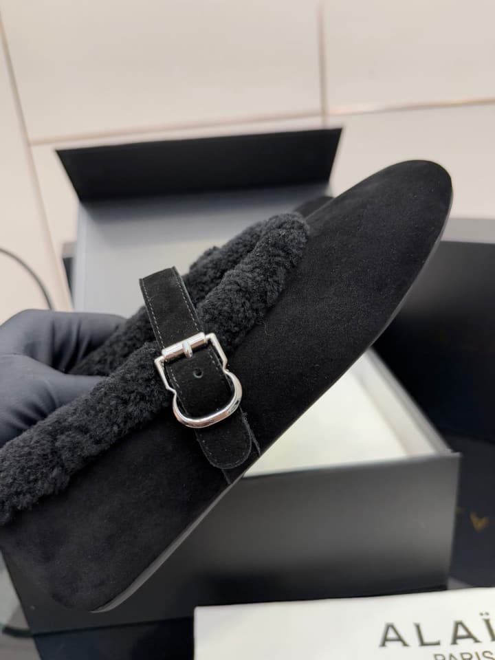 Alaïa Wool-Lined Mary Jane Ballerina Flats – 25SS/FW Collection in Black Suede