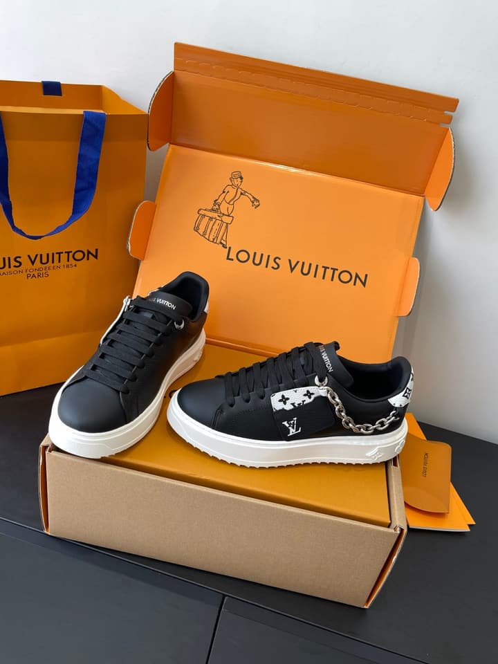 Louis Vuitton Monogram Chain Sneakers – 25SS in Gold