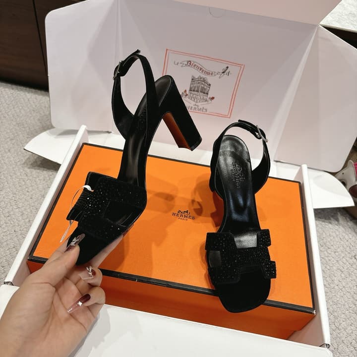 Hermès Eremite 80 Heeled Sandals in Black