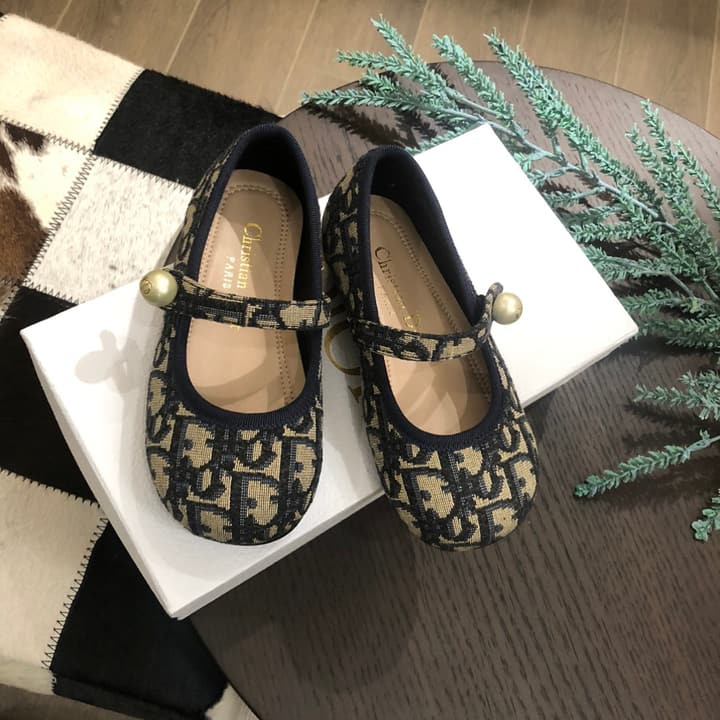 Dior DioBady Ballet Quilted Flats – Kids Collection – 2024SS in Black Quilted With Pearl Strap