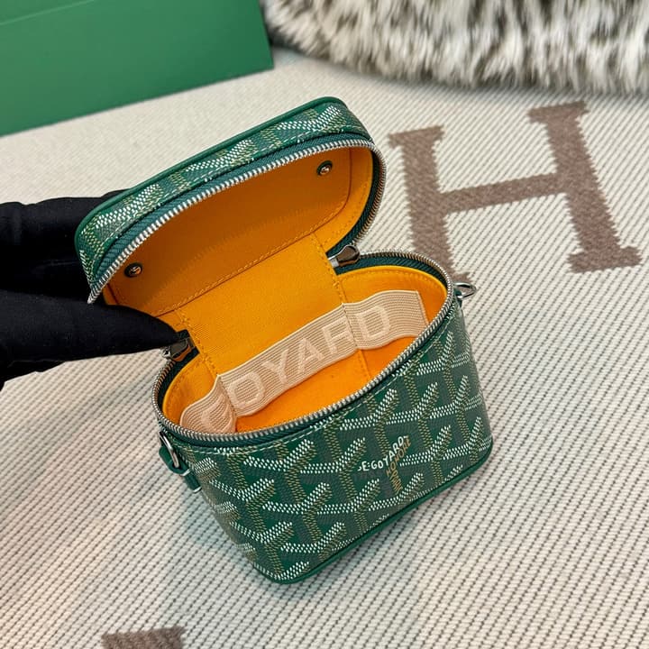 Goyard Muse Vanity Ultra Mini Cosmetic Bag in Blue
