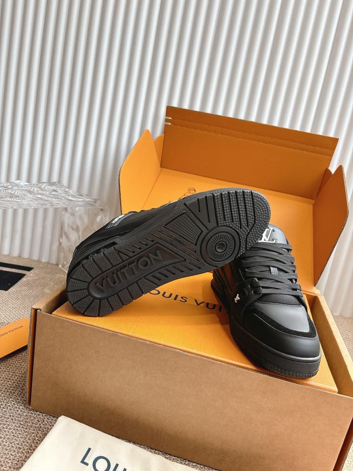 Louis Vuitton LV Trainer Sneakers in All Black Silver Monogram