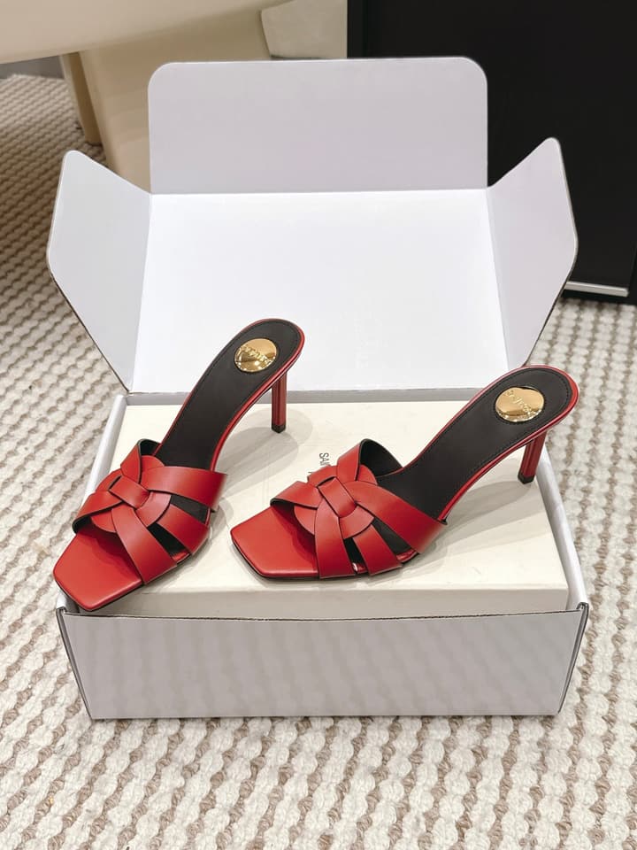 Saint Laurent Melody Square-Toe Heeled Sandals – 2026 Spring/Summer Collection in Beige Patent