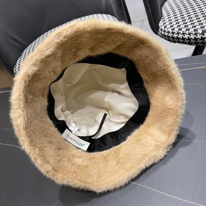Moncler Fluffy Autumn/Winter Bucket Hat in Dark Gray Sherpa