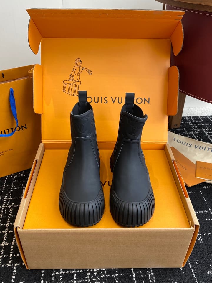 Louis Vuitton Runway Slip-On Ankle Boots – New Collection in Beige