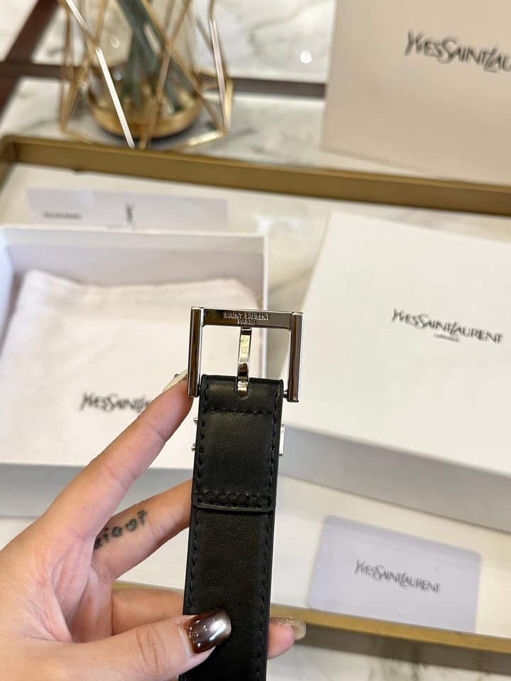Saint Laurent Classic Leather Belt – 3.0cm