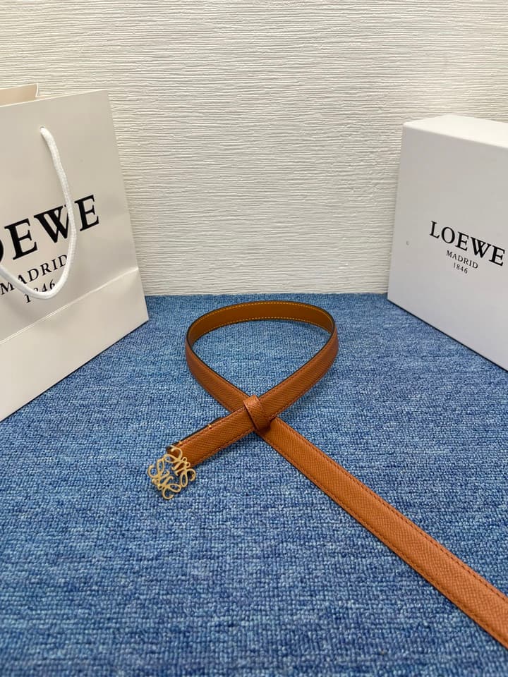 Loewe Calfskin Leather Belt in Black With Gold Buckle