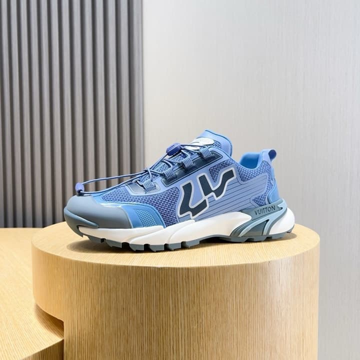Louis Vuitton Runner Tatic Sneakers in Charcoal Monogram