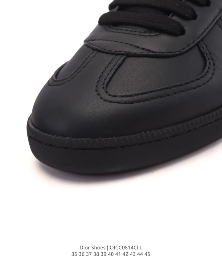 Dior Unisex White Platform Sneakers – Spring/Summer Collection – 25SS in Beige With Brown Stripe