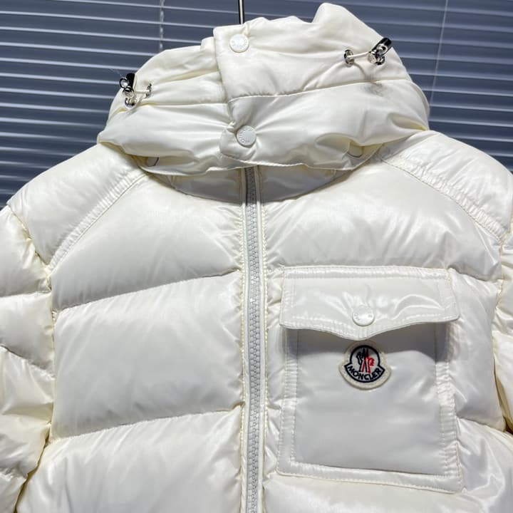 Moncler High Quality Kids Detachable Hooded Puffer Jacket – 25FW – Kids Collection in Glossy Black Down Jacket