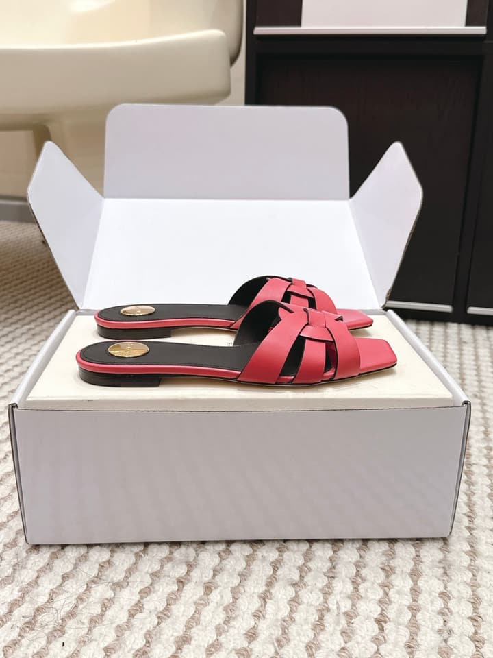 Saint Laurent Melody Square Toe Flat Sandals – 2026SS in Burgundy Patent