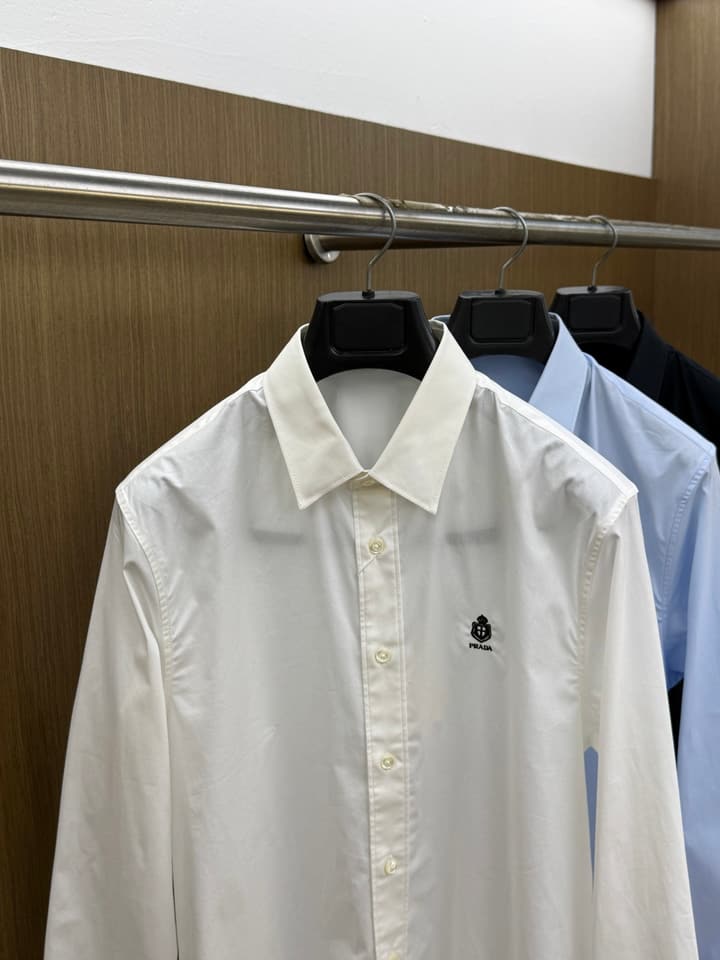 Prada Lightweight Cotton Long-Sleeve Shirt – Spring/Summer Collection