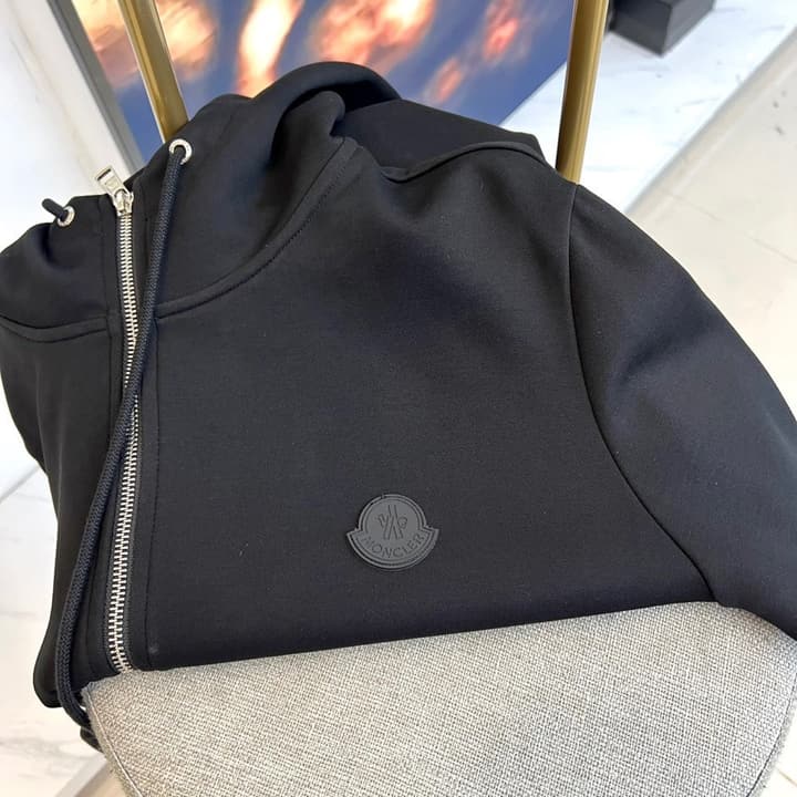 Moncler Matte Black Sportswear Tracksuit – 2025FW in Matte Black Athletic Suit