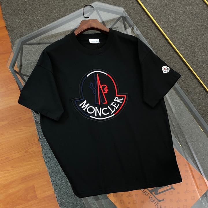 Moncler Embroidered Logo Crewneck T-Shirt – 2025 Spring/Summer Collection in Black