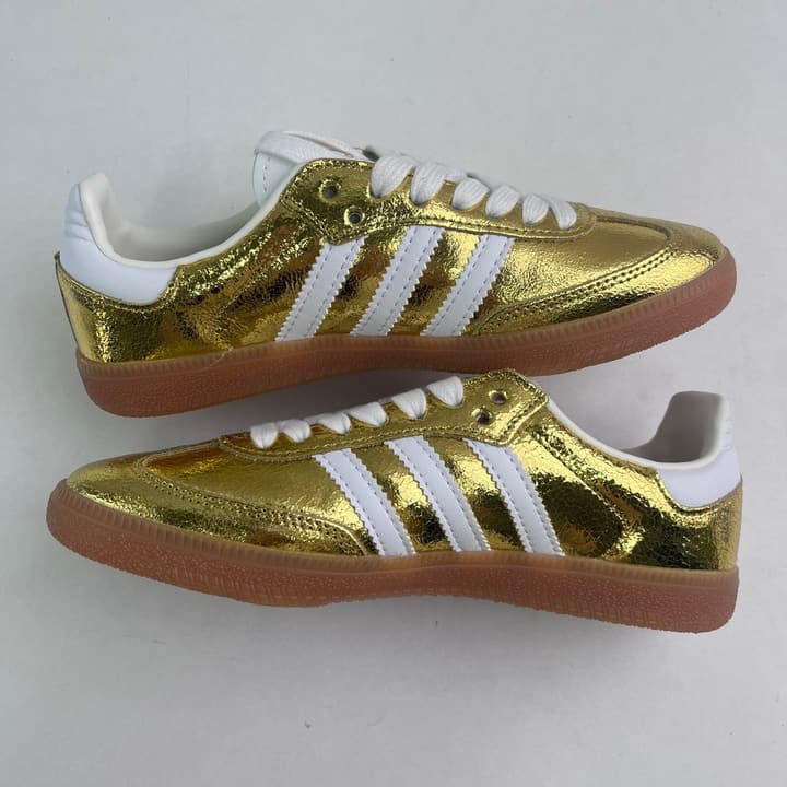 Adidas Samba OG Sneakers in Gold Metallic