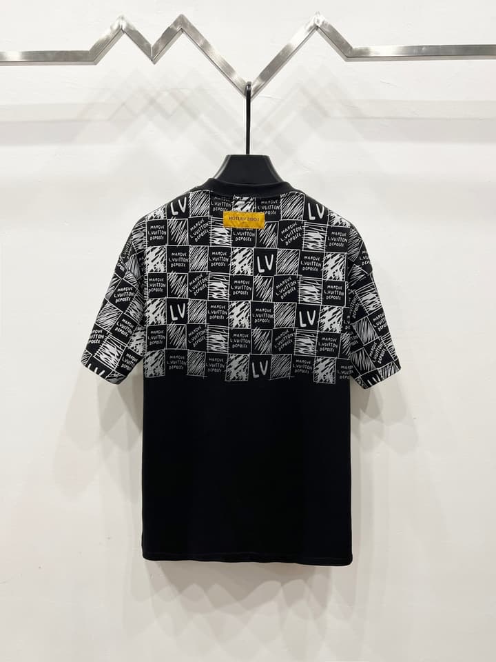 Louis Vuitton Classic Damier Print T-Shirt – 2025SS in Classic Black