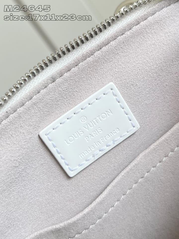 Louis Vuitton Alma BB Handbag in Beige