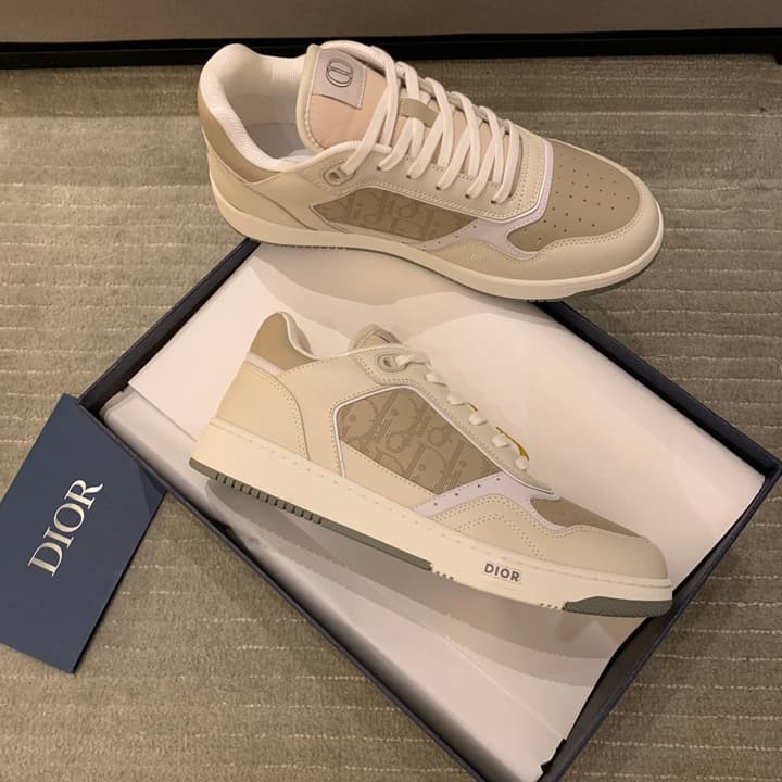 Dior B27 Low-Top Oblique Sneakers in White And Beige Oblique