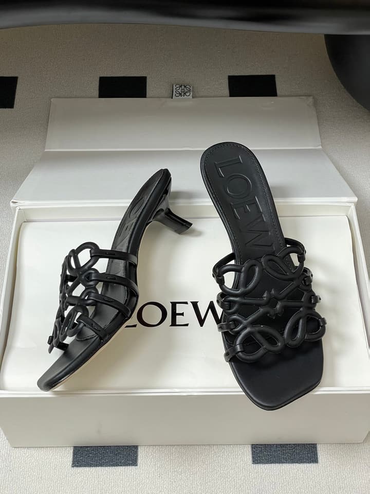 Loewe Hollow-Out Woven Kitten Heel Mules – 25SS Collection in Black