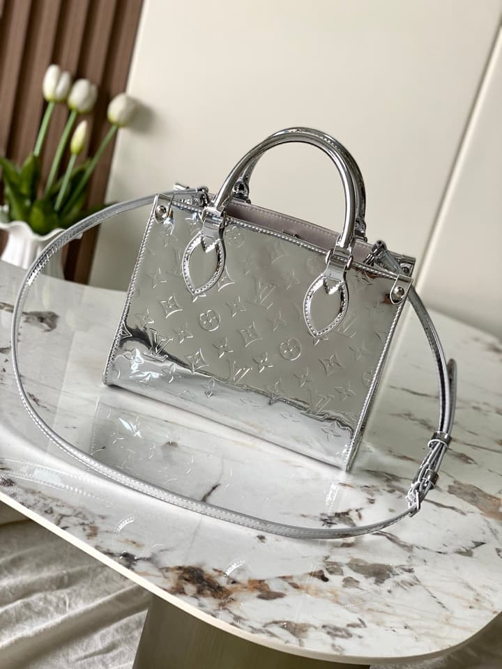 Louis Vuitton OnTheGo Small Tote Bag – LV Ski Series in Metallic Silver Monogram