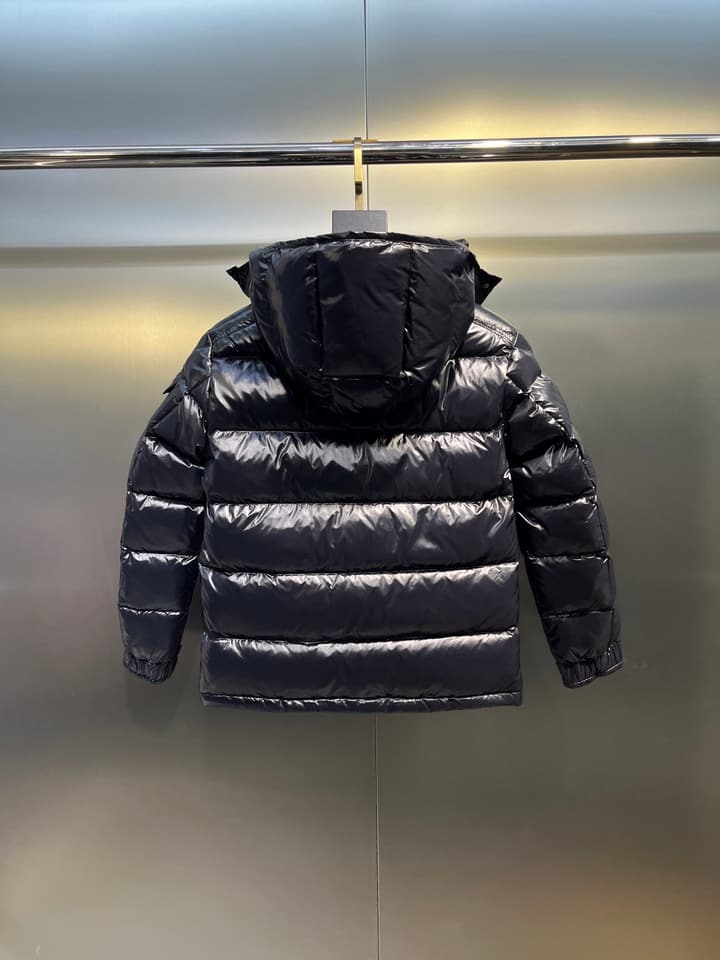 Moncler Maya Short Down Jacket – Kids Collection in Cream White