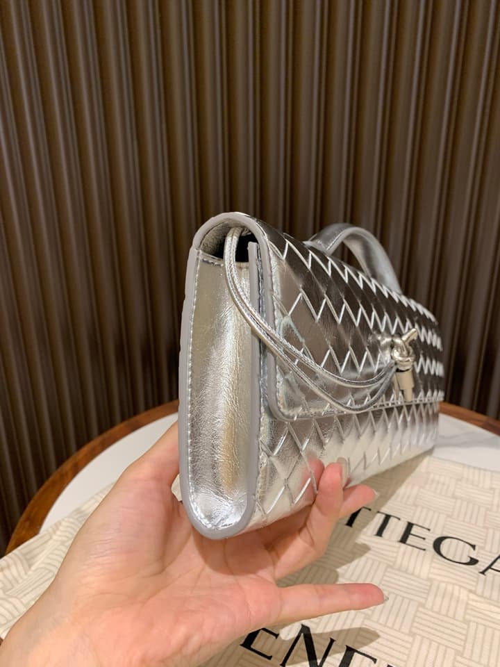 Bottega Veneta Andiamo Clutch Bag in Black Intrecciato