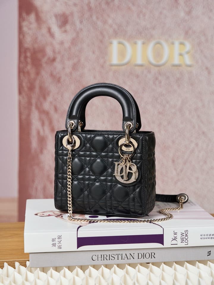 Dior Classic Lady Lambskin Handbag in Blush Pink