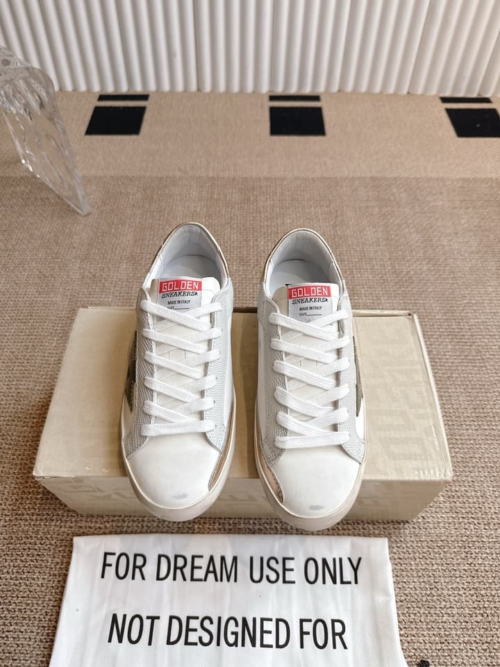Golden Goose Distressed Leather Sneakers in Dark Green