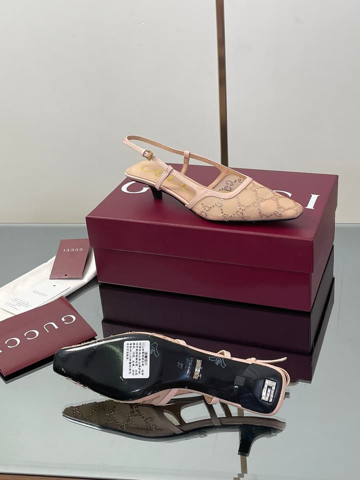 Gucci Cosmogonie GG Crystal Slingback Sandals – 2025 Early Autumn Collection in Black Crystal Gg