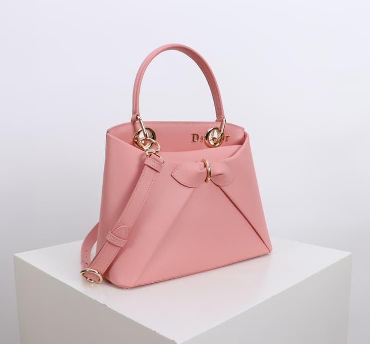 Dior Trapezoidal Bow Handbag – 2026 Spring/Summer Collection in Deep Burgundy