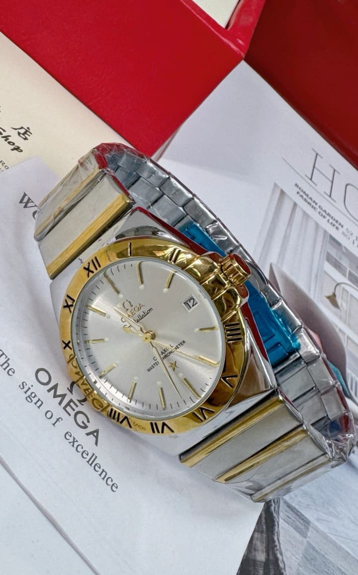 Omega Constellation Mechanical Gold/Blue Dial Watch in Blue Dial 1