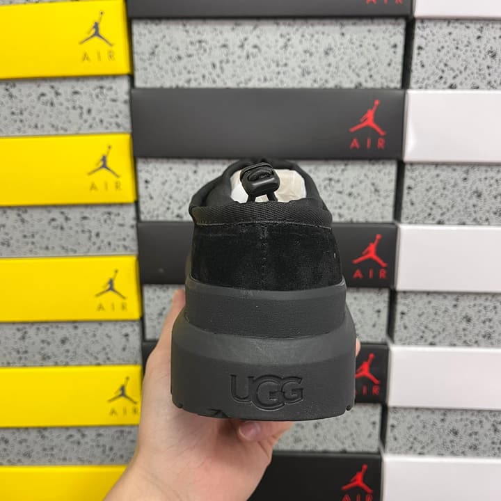 UGG Platform Low-Cut Snow Boots in Black Suede Slip-on